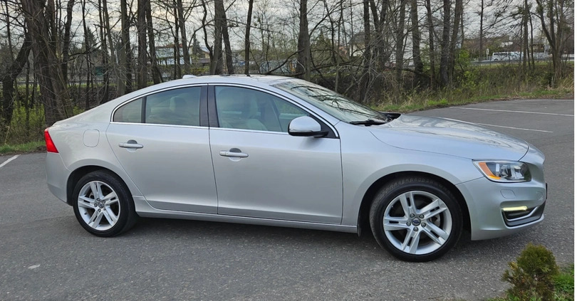 Volvo S60 cena 53505 przebieg: 143680, rok produkcji 2014 z Skoczów małe 232